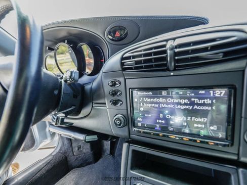 Used 2001 Porsche 911 Carrera 4 AWD/4WD image 73