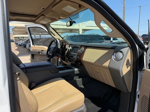 Used 2011 Ford F350 Lariat w/ Lariat Ultimate Pkg image 17