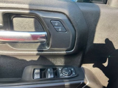 Used 2025 Chevrolet Silverado 2500 Custom w/ Custom Value Package AWD/4WD image 13