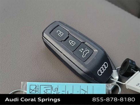 Certified 2025 Audi Q5 Premium w/ Convenience Package image 28