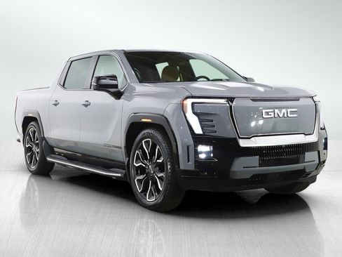 Used 2025 GMC Sierra EV Denali image 7