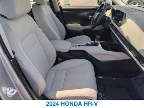 Certified 2024 Honda HR-V LX image 25