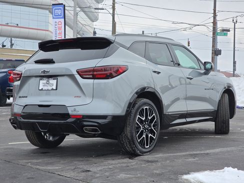 Certified 2023 Chevrolet Blazer RS w/ Driver Confidence II Package image 28