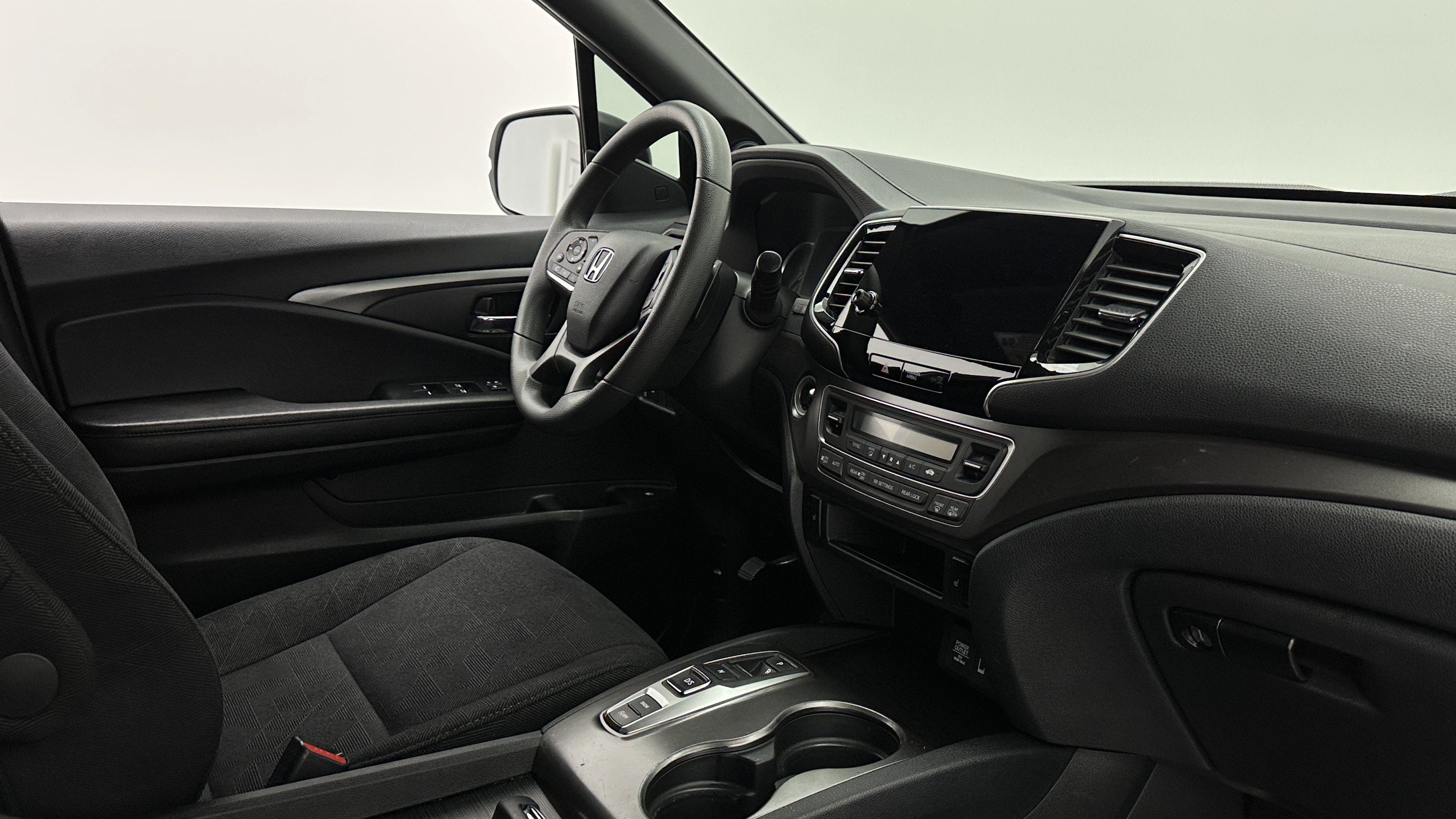Used 2022 Honda Pilot Sport image 35