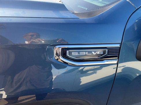 Used 2024 GMC Sierra 1500 SLT w/ SLT Premium Plus Package image 7