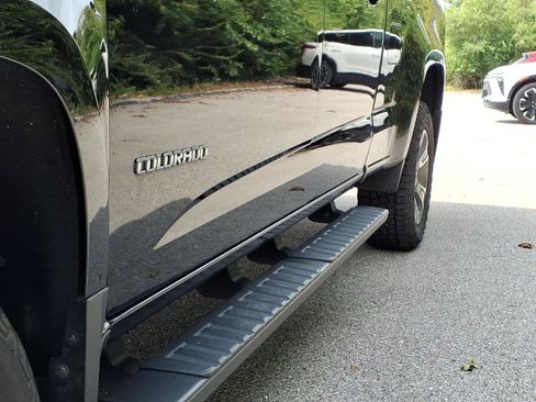 Used 2016 Chevrolet Colorado Z71 AWD/4WD image 33