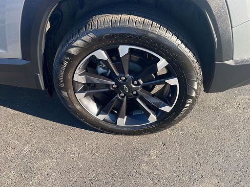 Used 2025 Chevrolet Equinox RS w/ Safety and Technology Package image 34