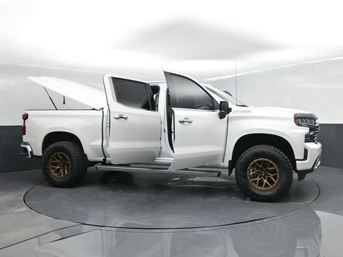 Used 2020 Chevrolet Silverado 1500 High Country w/ Technology Package AWD/4WD image 71