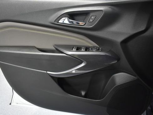 New 2026 Chevrolet Trax ACTIV w/ Driver Confidence Package FWD image 25