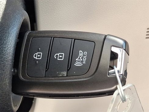 Used 2023 Hyundai Tucson SE image 23