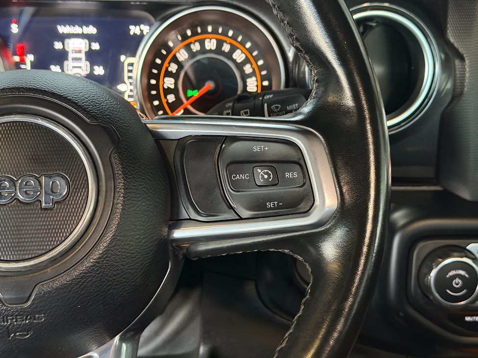 Used 2021 Jeep Wrangler Unlimited Sahara AWD/4WD image 20