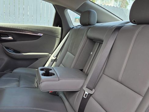 Used 2017 Chevrolet Impala LT w/ Leather Package image 13