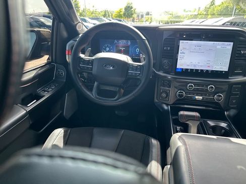 Used 2025 Ford F150 Raptor AWD/4WD image 30
