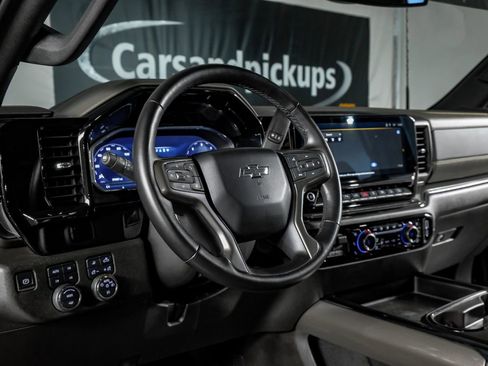 Used 2024 Chevrolet Silverado 2500 ZR2 AWD/4WD image 15