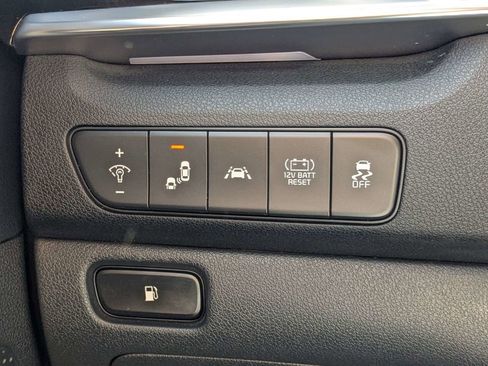 Used 2022 Kia Niro Touring Special Edition FWD image 20