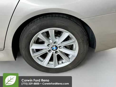 Used 2015 BMW 528i Sedan RWD image 32