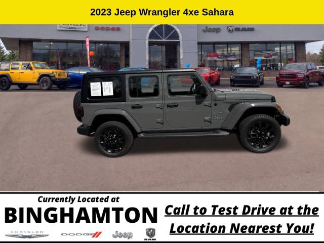 Used 2023 Jeep Wrangler Unlimited Sahara w/ Dual Top Group AWD/4WD image 4