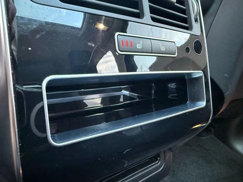 Used 2015 Land Rover Range Rover Sport HSE image 29