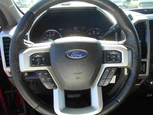 Certified 2019 Ford F350 Lariat w/ Camper Package AWD/4WD image 16