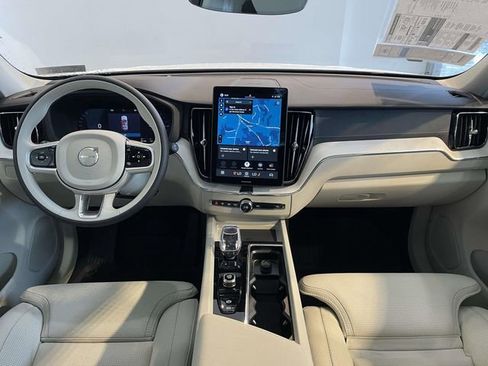 New 2026 Volvo XC60 T8 Ultra w/ Protection Package Premier AWD/4WD image 24