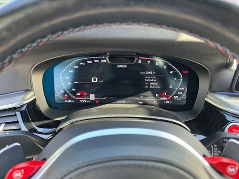 Used 2023 BMW M5 w/ Executive Package image 21