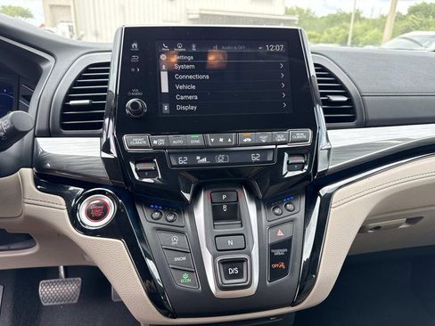 Used 2021 Honda Odyssey Elite image 24