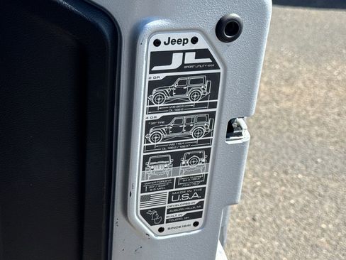 Certified 2023 Jeep Wrangler Unlimited Sport AWD/4WD image 12