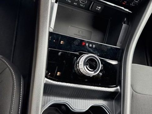 Used 2025 Jeep Grand Cherokee L Laredo w/ Luxury Tech Group I AWD/4WD image 14