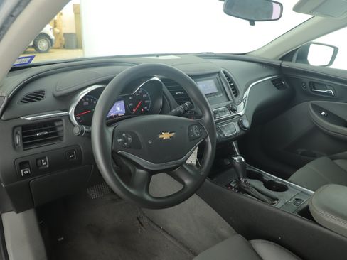 Used 2015 Chevrolet Impala LS image 20