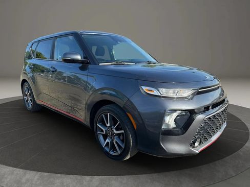 Used 2020 Kia Soul GT-Line w/ GT 2.0L Power Sunroof Package FWD image 3