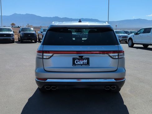 Used 2023 Lincoln Aviator Reserve w/ Equipment Group 201A RWD image 5