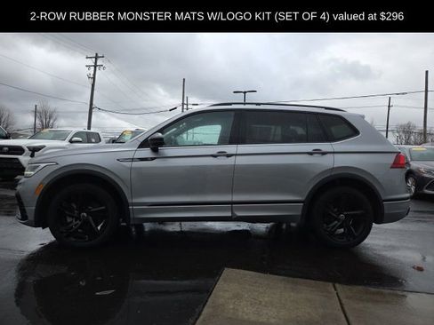 Used 2023 Volkswagen Tiguan SE R-Line image 5