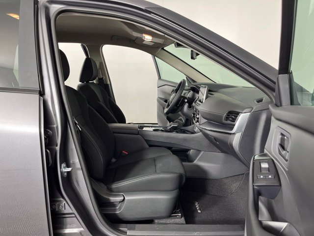 New 2026 Nissan Rogue S FWD image 38
