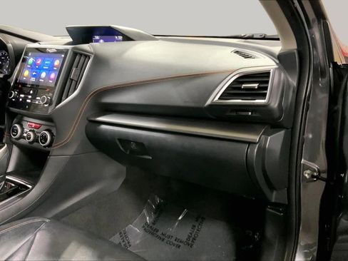 Used 2020 Subaru Crosstrek 2.0i Limited w/ Moonroof Package w/Navigation AWD/4WD image 19