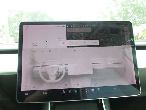 Used 2021 Tesla Model Y Long Range AWD/4WD image 35