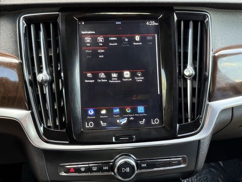 Used 2017 Volvo S90 T5 Momentum w/ Protection Package image 33