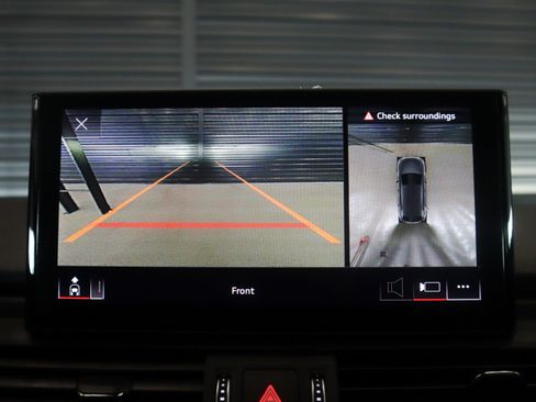 Used 2022 Audi Q5 Premium Plus image 24