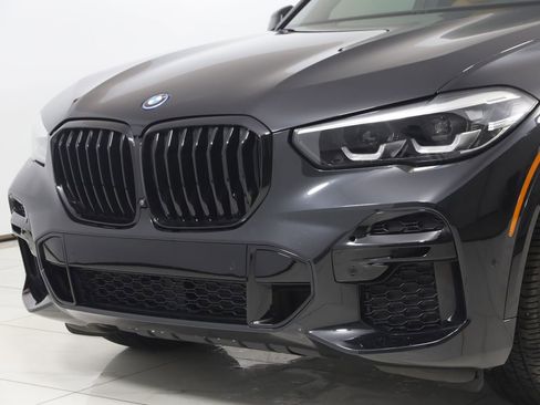 Used 2023 BMW X5 xDrive45e w/ M Sport Package image 69