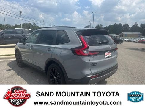 Used 2026 Honda CR-V Sport Touring image 5