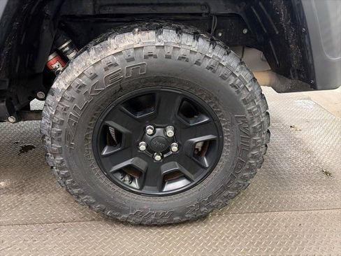 Used 2021 Jeep Gladiator Mojave w/ LED Lighting Group image 34