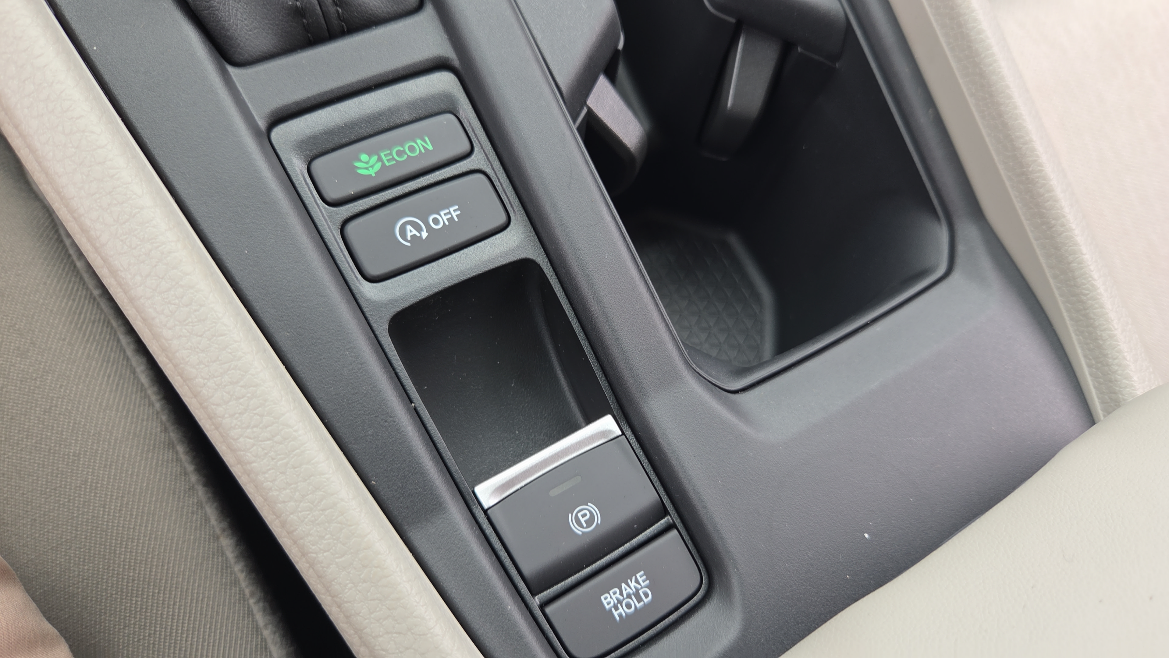 New 2026 Honda Accord LX image 18