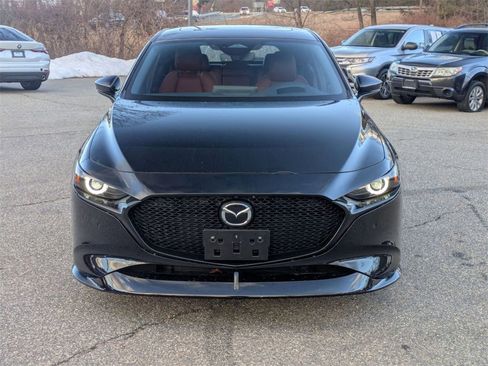 New 2026 MAZDA MAZDA3 Hatchback w/Premium Plus Pkg image 8