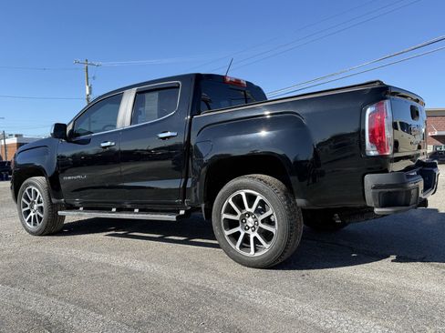 Used 2021 GMC Canyon Denali image 5
