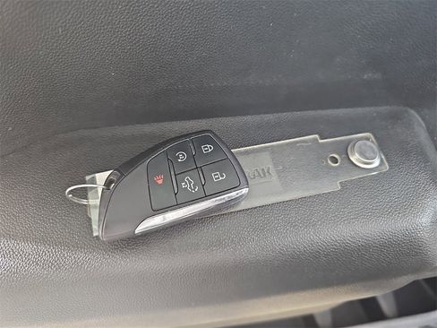 Certified 2023 Chevrolet Silverado 1500 Custom Trail Boss w/ LPO, Dark Essentials Package image 40