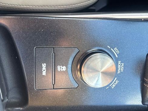 Used 2016 Lexus IS 300 AWD w/ Premium Package image 40