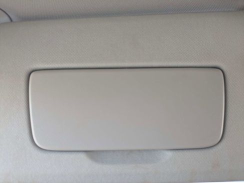 Used 2025 Chevrolet TrailBlazer LT AWD/4WD image 27