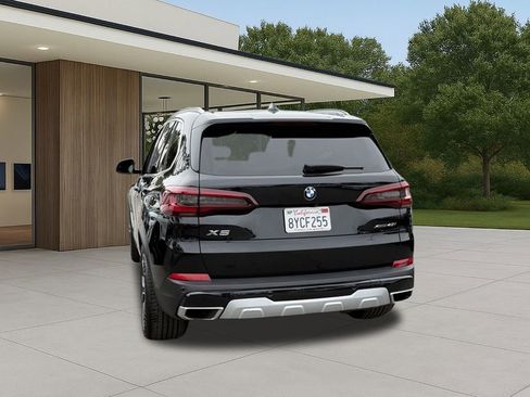 Certified 2022 BMW X5 xDrive40i w/ Climate Comfort Package image 11