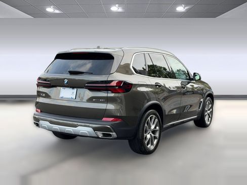 Certified 2026 BMW X5 sDrive40i RWD image 9