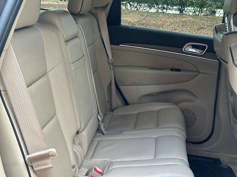 Used 2014 Jeep Grand Cherokee Overland w/ Advanced Technology Group image 14