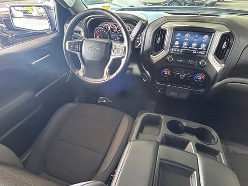 Used 2020 Chevrolet Silverado 1500 RST w/ All-Star Edition image 9